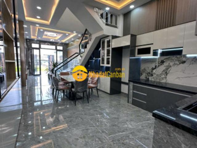 Nhà mặt tiền trung tâm thủ dầu một thích hợp ở, mở văn phòng hoặc kinh doanh