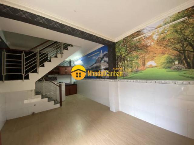 Nhà mới ở ngay ô tô đỗ cửa dưới 3 tỷ giáp 4 quận, thuận tiện giao thông