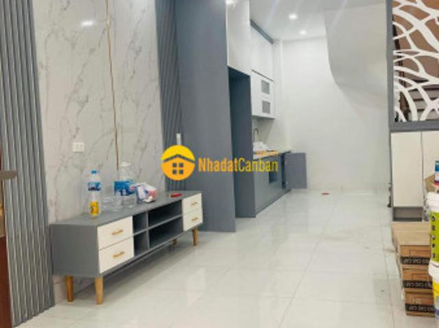 Nhà mới đón tết 2023, tt ba đình, 40m2x5t, sổ chính chủ, ngõ rộng, nhỉnh 4tỷ