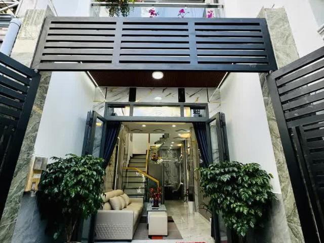 Nhà mới đón Tết nhỉnh 3 tỷ full nội thất 33m2 2 tầng ngay ngã 4 Quang trung/ Phan Huy