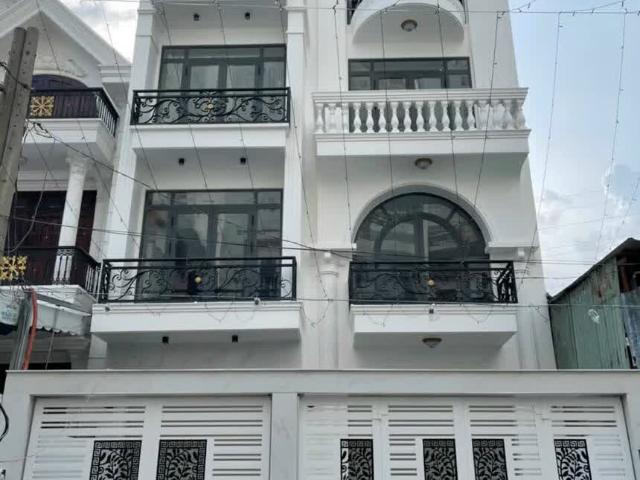 Nhà Mới An Phú Tây – Gần Chợ Hưng Long – Giá 2.1 Tỷ