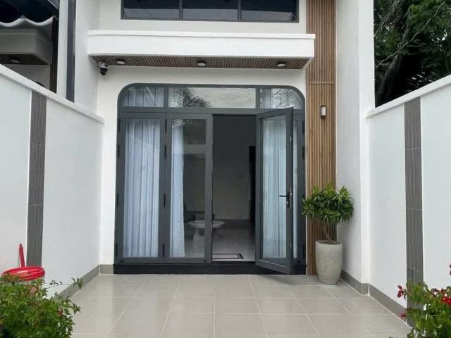 Nhà mới hoàn thiện P10 Mỹ Tho Tiền Giang Cũ. Huyện 94 vào 80m Thông ra Ql. 1A
