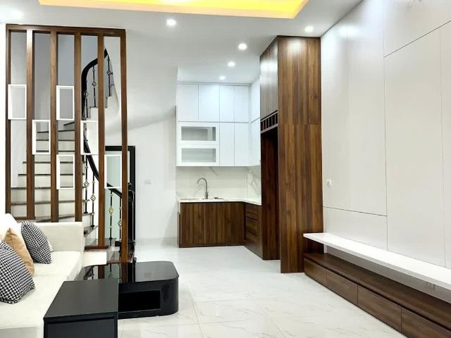 Nhà Mới Kính Coong Phố Xuân La 30M 5T Nhỉnh 8 Tỷ Vị Trí Trung Tâm Khu Vực Dân Trí