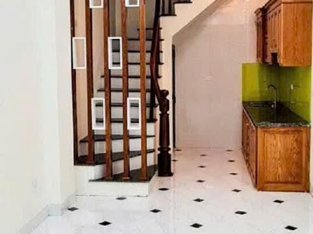 Nhà Mới Kính Koong Ôtô Vào Nhà Ngõ Thông Kinh Doanh Sát Khu Vin 3 PN