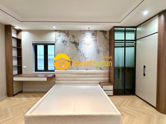 Nhà mới đẹp 6 tầng thang máy khu hoàng văn thái lê trọng tấn5m ra ô tôngõ thông52m2 mt rộng