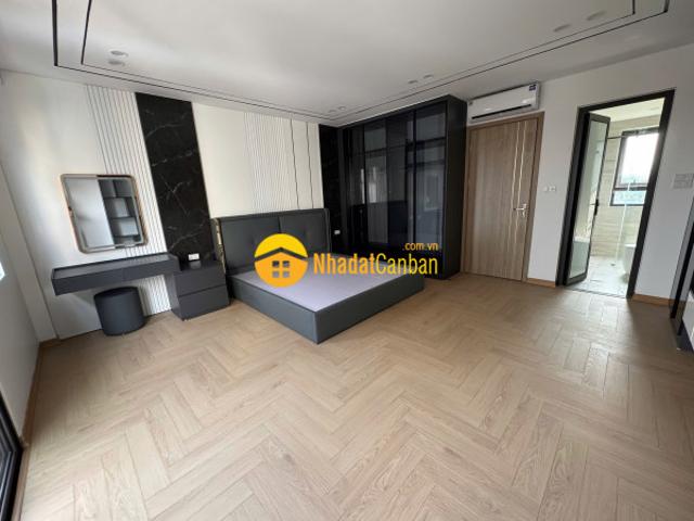 Nhà mới đẹp nội thất cao cấp đường 5m khu quân đội 918 phúc đồng dt 40m2. Giá 13.2 tỷ