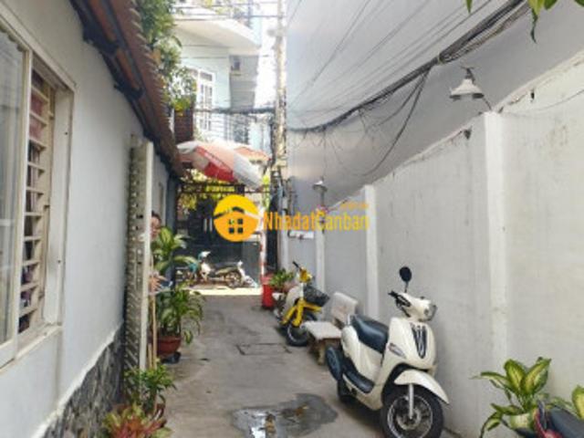 Nhà mới đẹp vào ở ngay, gần ngã tư trường chinh tân kỳ tân quý