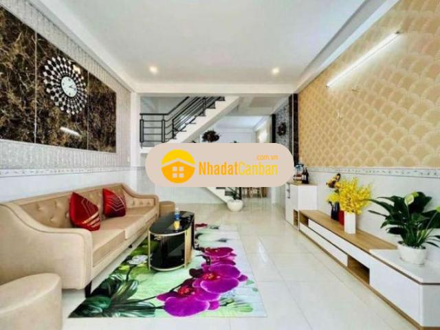 Nhà mới trung tâm gv 41m2 chỉ 4 45 tỷ tl
