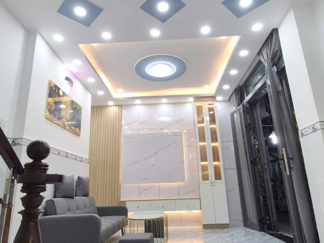 Nhà mới 2 lầu/ST đúc BTCT Hưng Phú P8Q8 P. Chánh Hưng full nội thất