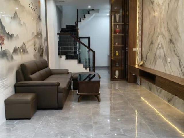 Nhà Mỹ Đình 35m2, 5 tầng, gần ô tô. Giá chỉ 6,3 tỷ, sổ đỏ chính chủ