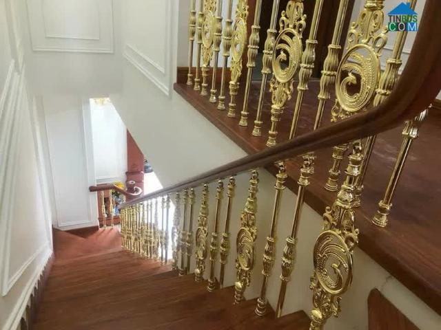 Nhà mình cho thuê nhà mới, hai cửa đi, Đội Cấn  vỉa hè 96m2* 5T 29 Tr