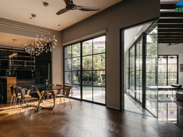 Nhà MT Hoàng Hoa Thám, P. 4, Phú Nhuận, 6.5x13.5m, 5 tầng, chỉ 18.2 tỷ