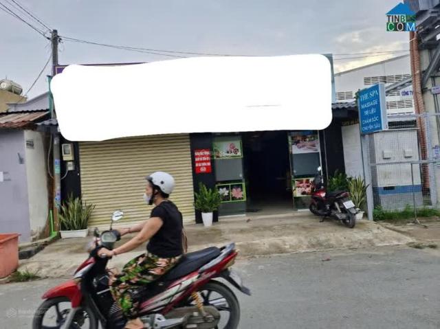 Nhà MTKD ngang 7m, 121m2, đường 12m, ngay Lò Lu, chỉ 6.9 tỷ
