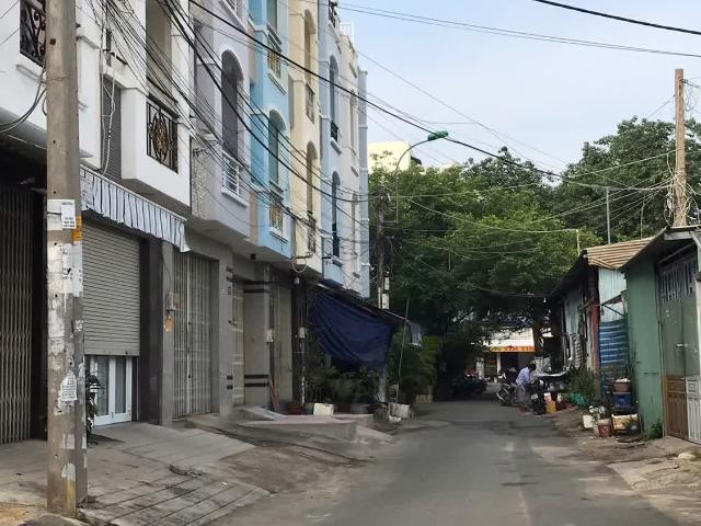 Nhà Nguyễn Cửu Vân Phường 17, Quận Bình Thạnh Vị Trí Đắc Địa, LH 0911979