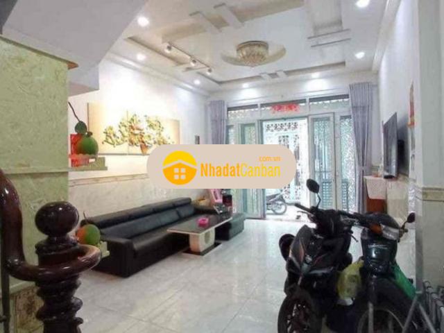 Nhà nguyễn hữu hào p10 q4 hướng đông 50m 6tỷ hơn