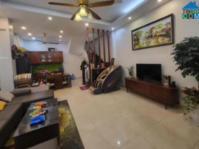 Nhà Nguyễn Khánh Toàn 52m2 x 6T, 2 thoáng, 15m ra ô tô tránh, ở sướng chỉ 9 tỷ