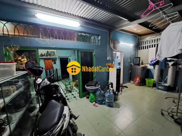 Nhà nguyễn sơn 80m2, mt 6,6m, hxh thông, nhỉnh 6 tỷ