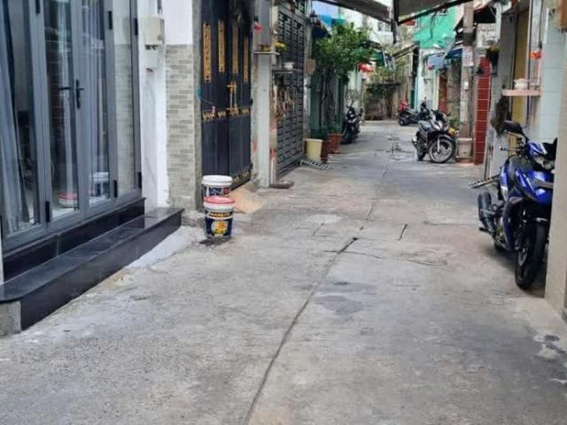 Nhà Nguyễn Thái Sơn Hẻm An Ninh Cách Vài Căn Ra Mặt Tiền Nhỉnh 4 Tỷ