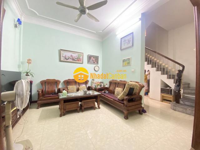 Nhà ngọc khánh dân xây 50m2, mặt tiền rộng, lô góc 3 thoáng, tt ba đình, giá nhỉnh 10 tỷ