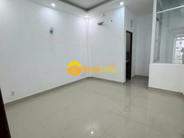 Nhà đồng bộ đường số 6, bình hưng hòa b dt 56m2 2 lầu 4pn 3wc giá 5,3 tỷ