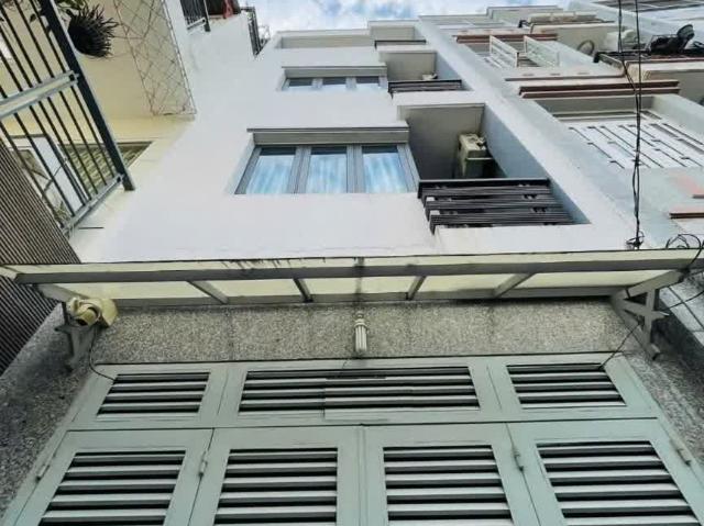 Nhà Ngay khu VIP Ẩm Thực Phan Xích Long Phường 3, Phú Nhuận, 4 Tầng 40m2, 4PN. Nhỉnh 7 Tỷ