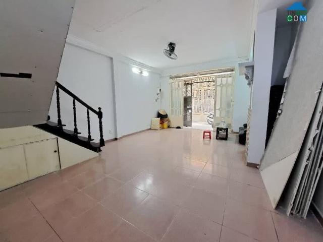 Nhà ngay sân bay Tân Sơn Nhất – Hẻm thông tứ hướng – Ở ngay đón Tết