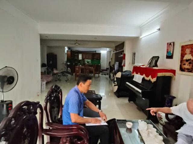 Nhà Như Biệt Thự, Ô Tô Vào, Dân Trí Cao, Yên Tĩnh, Sống Lý Tưởng, Phù Hợp Kinh Doanh Văn Phòng