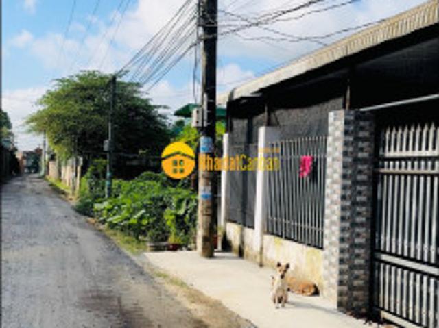 Nhà sổ hồng riêng, dt 4.914.5m, đường xh thông, giá 750 triệu, an viển trảng bom
