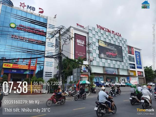 Nhà sát gần Vincom Lê Văn Việt, Xe Hơi Thông, Ngang 4,6m, 116m2, 6.7 Tỷ