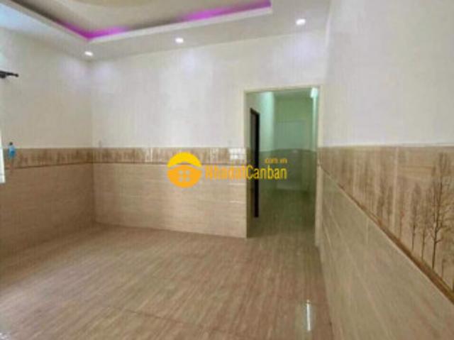 Nhà shr diện 121m2, tân hiệp 18 hóc môn, chốt 680 triệu
