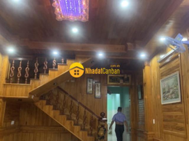 Nhà ở siêu vip có 102 100m2 4.85 tl