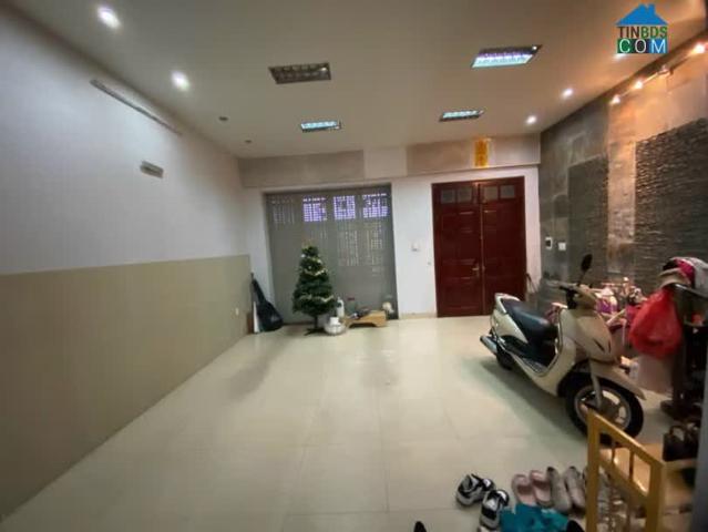 NHÀ SIÊU ĐẸP, khu Vip Lê Thanh Nghị. Chủ nhà xây để ở nên rất đẹp chắc chắn, Ngõ nông Ô TÔ