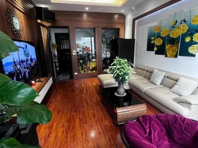 Nhà Siêu Đẹp Quang Tiến Ô Tô Vào Nhà Giá 10 Tỷ