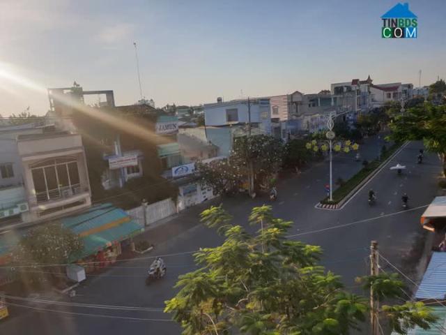 Nhà đẹp 5 tầng mặt tiền vị trí kinh doanh ngay trung tâm thành phố Sa Đéc