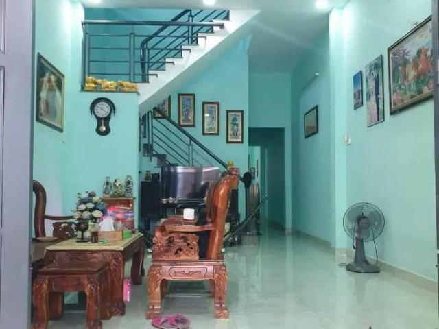 Nhà Đẹp 5PN DT 106M2 Hẻm Xe Hơi Phạm Hữu Lầu Chỉ 6. X Tỷ