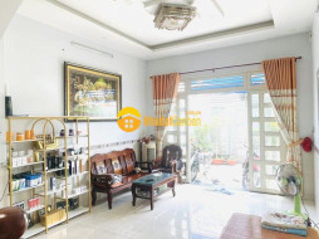 Nhà đẹp đất rộng ngang khủng 9m hẻm 8m sát quận 12