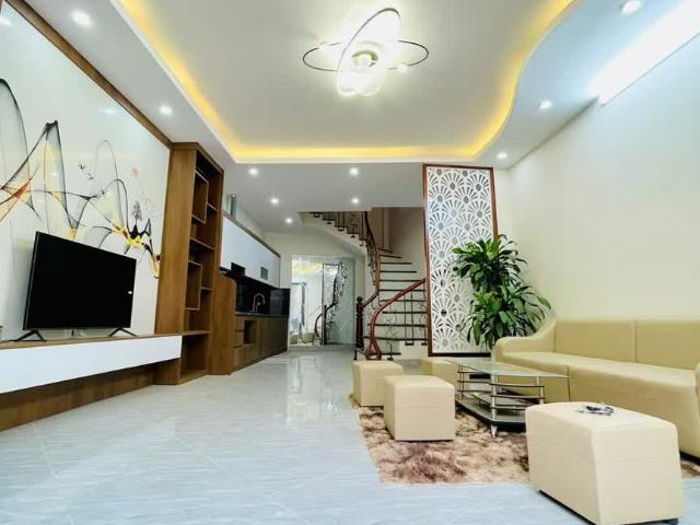 Nhà Đẹp Tam Trinh 65M2 X 5 Tầng Giá 7 Tỷ Tầm Tiền Hợp Lý