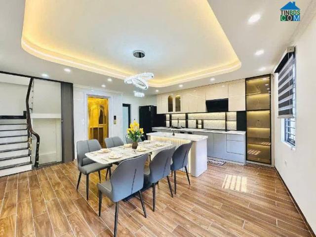 Nhà Đẹp Thịnh Quang 7 Tầng Thang Máy Full Nội Thất 40M2 MT 5.5m Giá 15.2 Tỷ