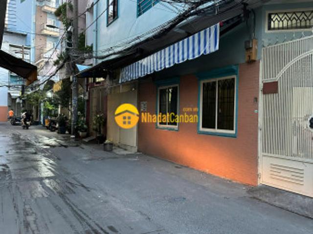 Nhà đẹp vị trí tốt 27m2 2 tầng chỉ hơn 3 tỷ, tọa lạc trên đường lạc long quân 11
