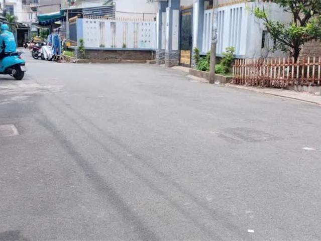 Nhà Đẹp Bình Tân, Gần Lê Văn Quới, 60m2, Hẻm Xe Hơi 6m, Chỉ 5, X Tỷ