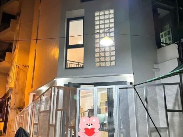 Nhà đẹp căn góc hẻm xe tải 6m đủ công năng. Ngay Bà Hom Vòng Xoay Phú Lâm Trung Tâm Q. 6