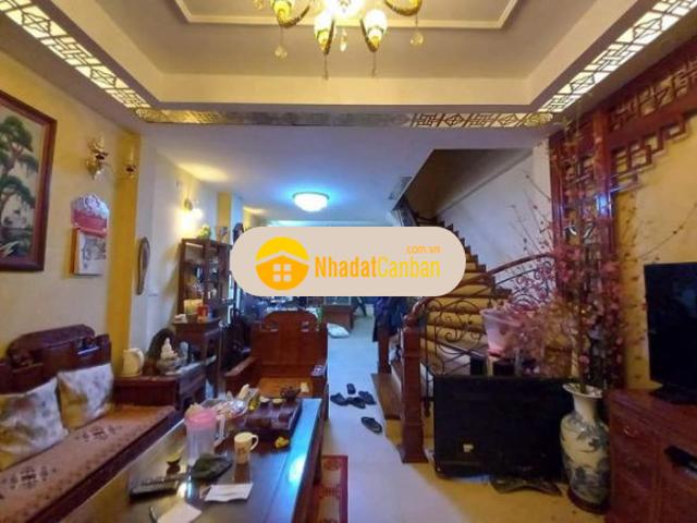 Nhà đẹp cầu giấy ngõ thông dt 42m 5 4 tỷ
