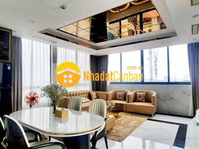 Nhà ðẹp chính chů phun nội thất, thang máy ngõ otô ô tô ngů trong