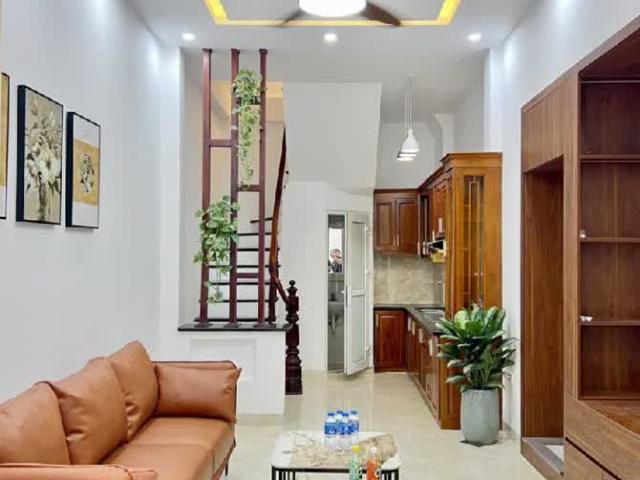 Nhà Đẹp Full Nội Thất Phố Minh Khai 20M Ra Ô Tô Tránh DT 32M2 Giá 4.8 Tỷ