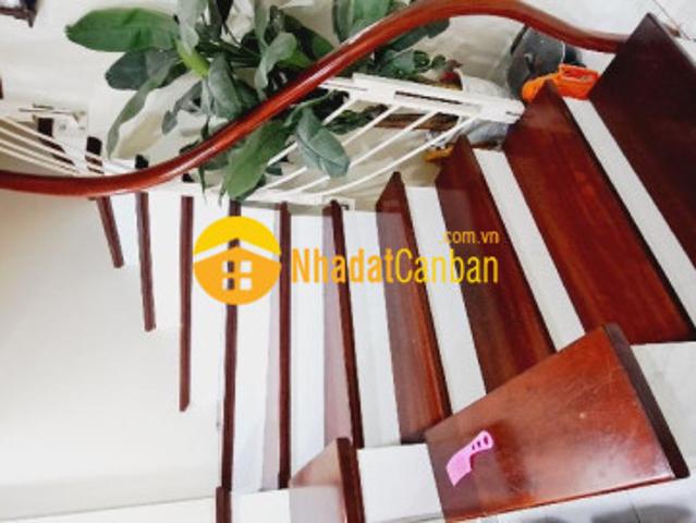 Nhà đẹp gần phố 2 thoáng chỉ việc xách vali về ở cách công viên thống nhất chỉ 300m