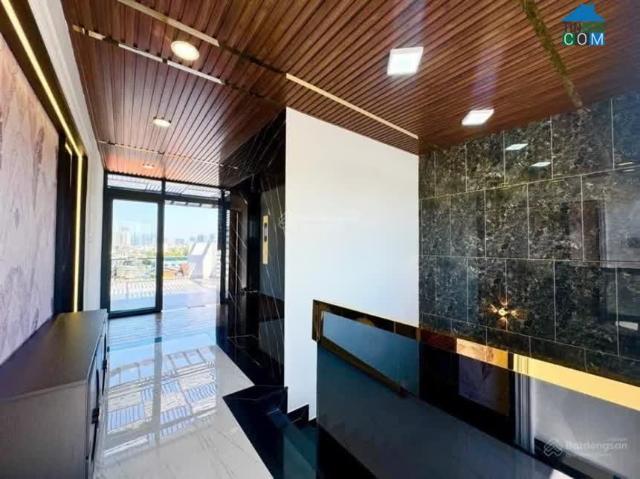 Nhà đẹp GIÁ TỐT tặng full nội thất Tân Quy Quận 7. Ngang 7m dọn vào ở ngay