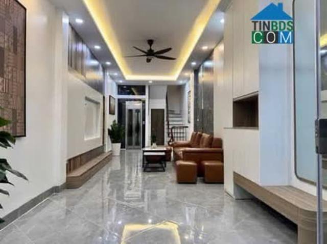 Nhà đẹp khâm thiên 6 tầng thang máy, full nội thất, gần ô tô, 45m2, 13 tỷ 800tr