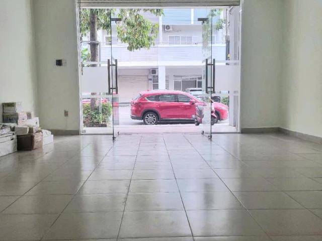 Nhà Đẹp Lý Tưởng Mở Công Ty, Văn Phòng Hay Kinh Doanh Tại Sát Ngay Trung Tâm Hành Chính TP Mói