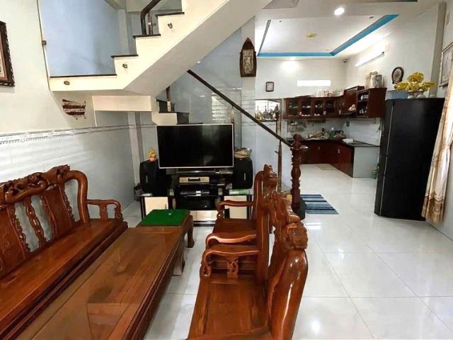 Nhà Đẹp Linh Đông 50m² – 4 Tầng, 3 Phòng Ngủ – Ô Tô Tới Cửa – Chỉ 4.2 Tỷ Gần Phạm Văn Đồng