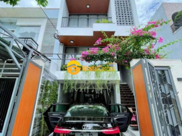 Nhà đẹp lô góc, ôtô qua, huỳnh thúc kháng, đđ, 45mx5t, nhỉnh 10tỷ, 0978 898